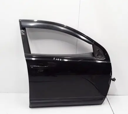 Nissan Qashqai Front door