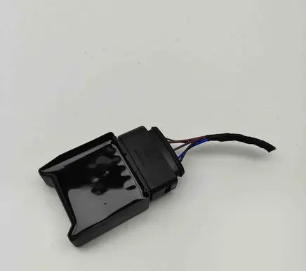 Volkswagen T-Roc Fuel injection pump control unit/module 5Q0906093B