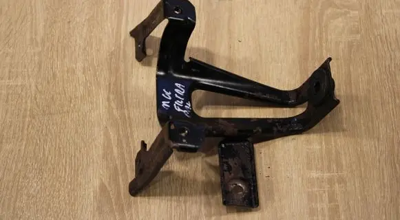 Maserati Ghibli Fuel filter bracket/mount holder 
