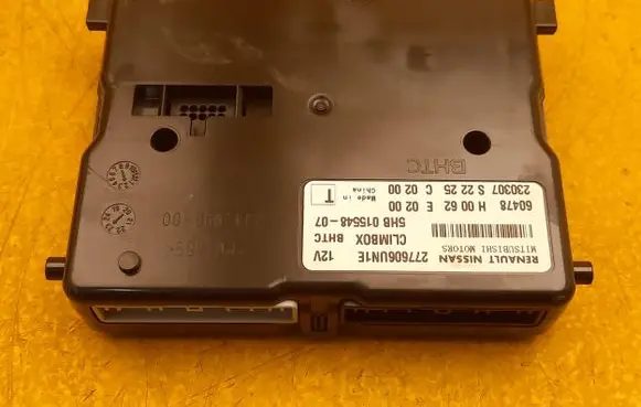 Nissan Qashqai J12 Other control units/modules 277606UN1E 5HB01554807