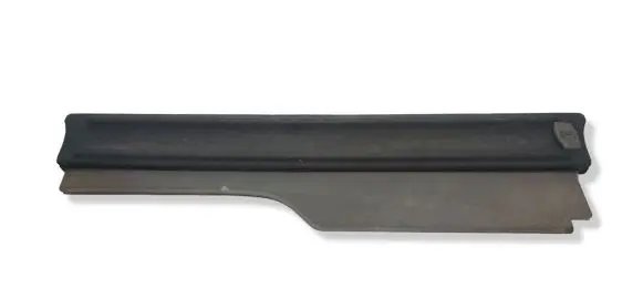 Land Rover Discovery 3 - LR3 Rear windscreen sun blind/shade L319ABR