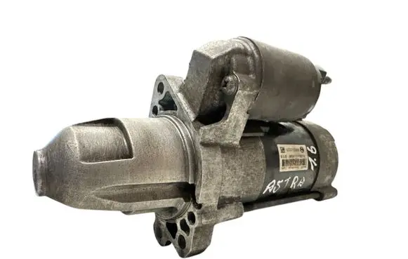 Opel Astra J Starter motor 55570068