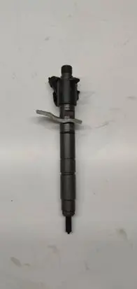Volvo XC60 Fuel injector 31272690