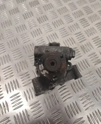 Mercedes-Benz ML W163 Power steering pump 0024669001