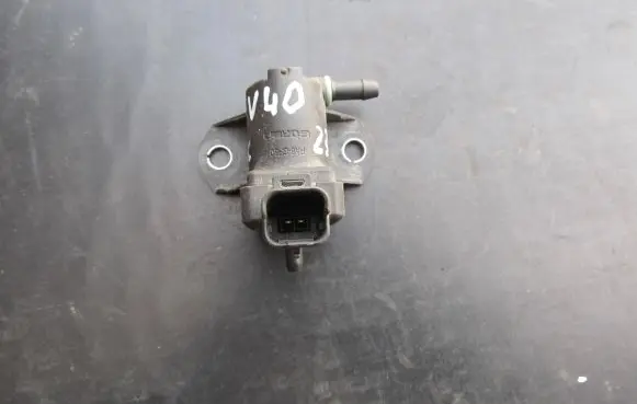 Volvo V40 Cross country Vacuum valve 9688124580 35671200832