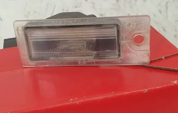 Volvo V70 Number plate light 9187153