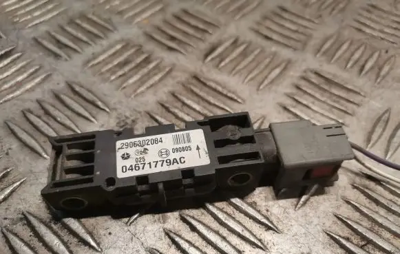 Chrysler 300 - 300C Airbag deployment crash/impact sensor 04671779AC