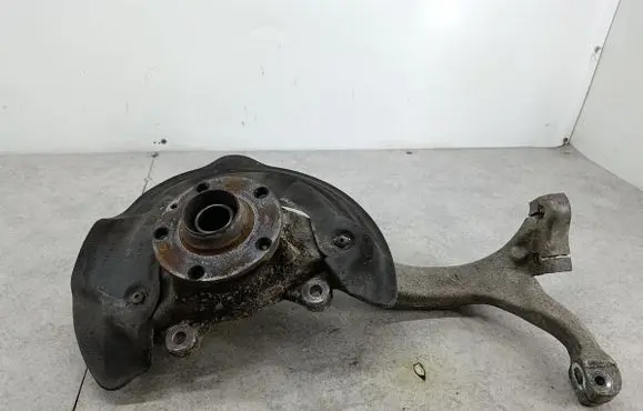 Audi A6 S6 C6 4F Front wheel hub spindle knuckle 