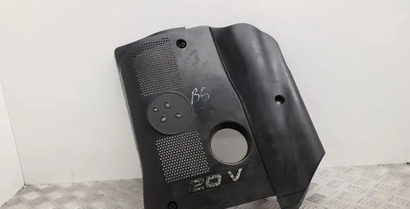 Volkswagen PASSAT B5.5 Engine cover (trim) 058103724K