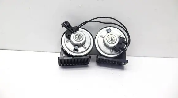 Land Rover Range Rover Sport L461 Horn signal M8E213A803AA