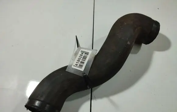 Air intake hose/pipe