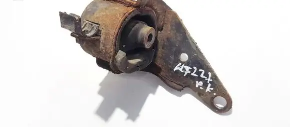 Toyota Avensis Verso Engine mount bracket 1237227040 12372-27040