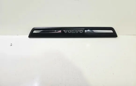 Volvo V40 Side skirt front trim 31265842