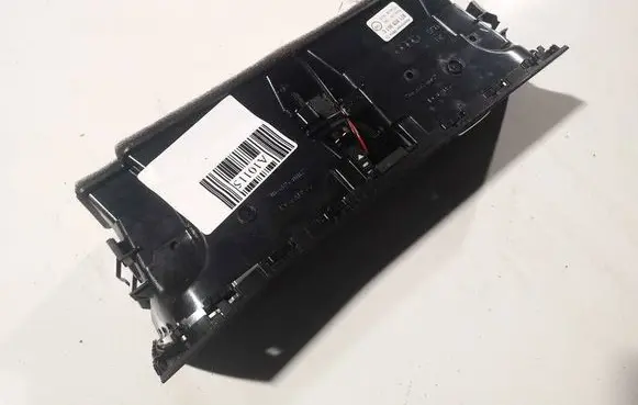 Audi A4 S4 B8 8K Dash center air vent grill 06485006 06485-006