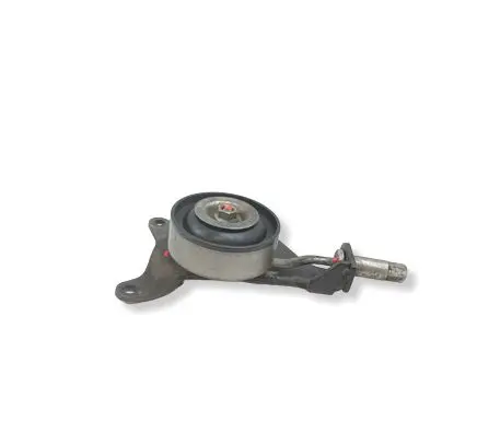 Nissan Navara D40 Generator/alternator belt tensioner 