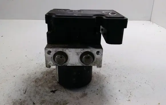Ford Focus ABS Pump 3M512M110GA 5WK84103