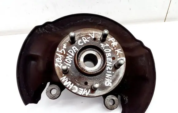 Honda CR-V Front wheel hub