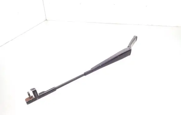 Skoda Octavia Mk2 (1Z) Front wiper blade arm 1Z1955409