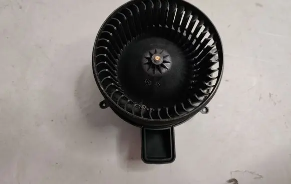 Dodge Durango Heater fan/blower AY2727006362