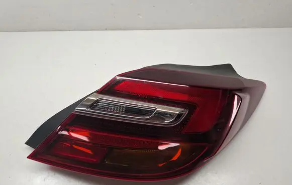Opel Insignia A Rear/tail lights 39024201
