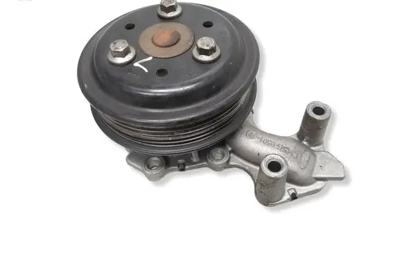 Ford Focus Water pump CM5G8501FB CM5Q8509