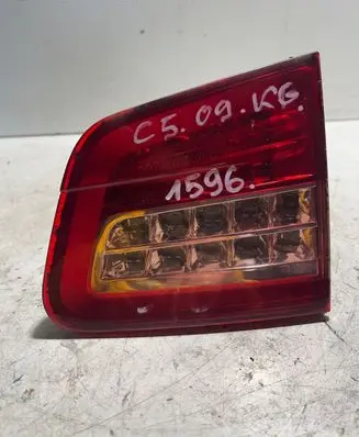 Citroen C5 Tailgate rear/tail lights