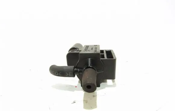 Volkswagen Golf V Turbo solenoid valve 037906283C