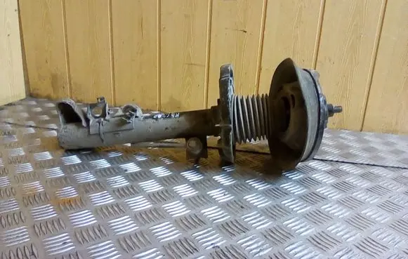 Mercedes-Benz C W203 Front shock absorber/damper