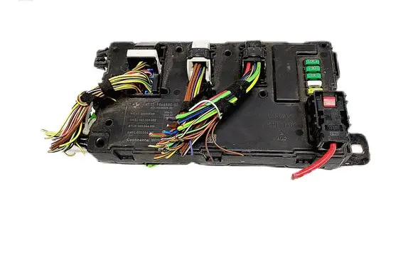 BMW 3 F30 F35 F31 SAM control unit 9866980