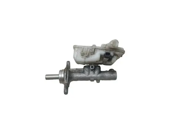 Renault Trafic III (X82) Master brake cylinder 460913484R 93868496