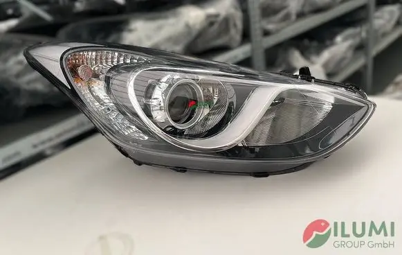 Hyundai i30 Headlight/headlamp 92102AA020 92102A6100 92102A6110