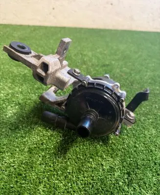 Hyundai Ioniq 5 Electric auxiliary coolant/water pump 211212S1A1