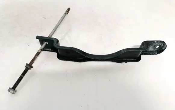 Battery bracket