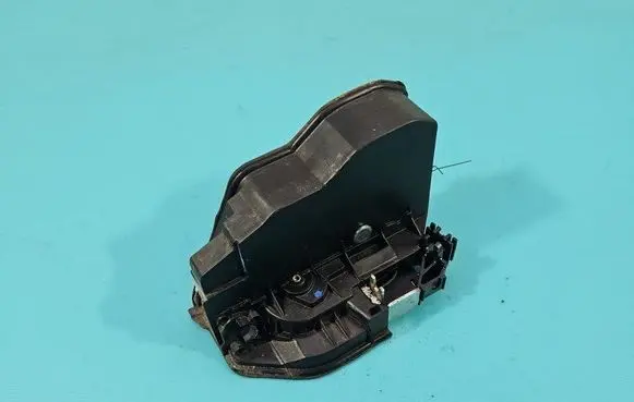 BMW 1 F20 F21 Rear door lock 7229460 IMPRK1466684
