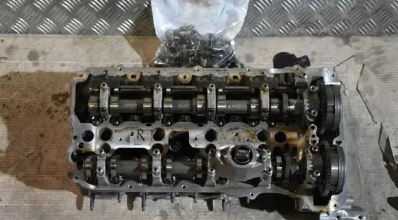 BMW 7 G11 G12 Engine