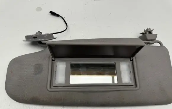 Volvo V60 Sun visor