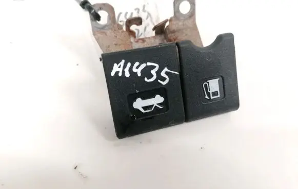 Nissan Micra Engine bonnet (hood) release handle