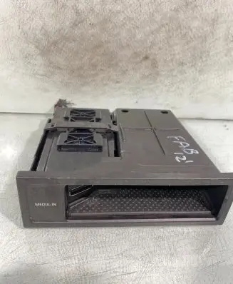 Head unit multimedia control