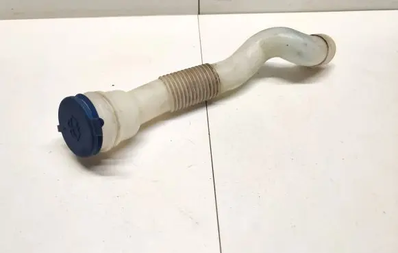 Windshield washer fluid reservoir/tank