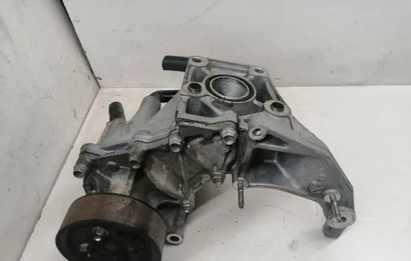 Mazda CX-7 Generator/alternator bracket R2AA15176 S1428