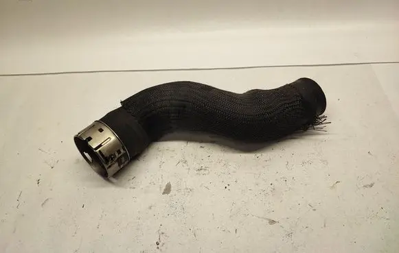 Intercooler hose/pipe