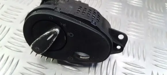 Ford Focus Light switch 98ag13a024ee 04052543