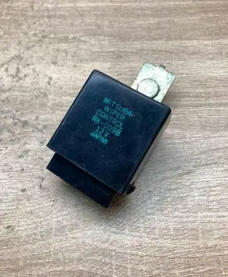 Subaru Forester SG Window wiper relay RK0098