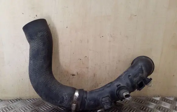 Toyota RAV 4 (XA30) Intercooler hose/pipe 1736226010