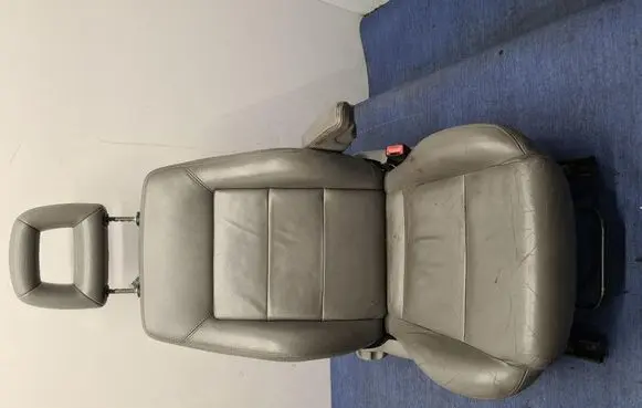 Volkswagen Sharan Front passenger seat 