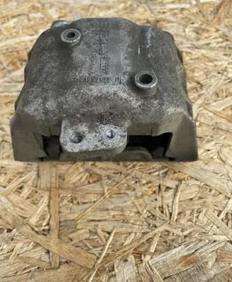 Volkswagen Golf IV Engine mount bracket 1J0199262