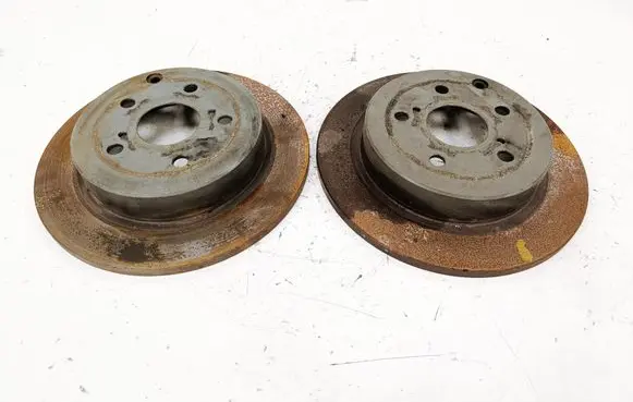 Toyota Prius+ (ZVW40) Rear brake disc 