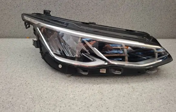 Volkswagen Golf VIII Headlight/headlamp 5H1941006C 9001VR4AA89T 90150891