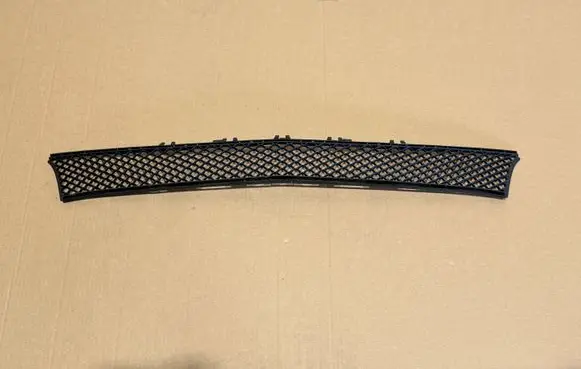 Mercedes-Benz E W213 Front bumper lower grill A2138850622