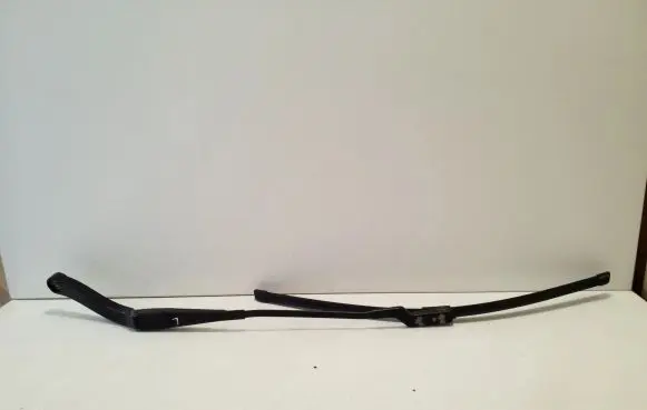 Renault Trafic III (X82) Front wiper blade arm 93867986 288810103R